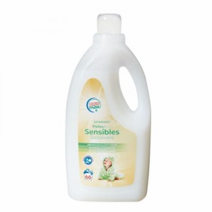 DETERGENTE PLUS MAX PIELES SENSIBLES 66 LAVADOS